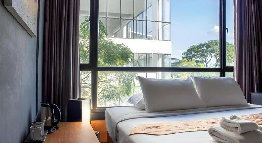 B2 Green Boutique And Budget Hotel Chiang Mai Exterior photo