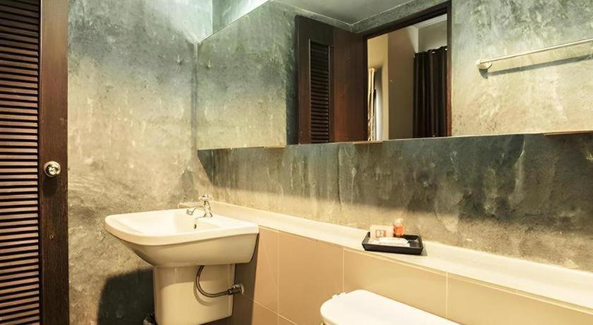 B2 Green Boutique And Budget Hotel Chiang Mai Exterior photo