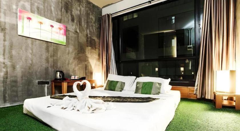 B2 Green Boutique And Budget Hotel Chiang Mai Exterior photo
